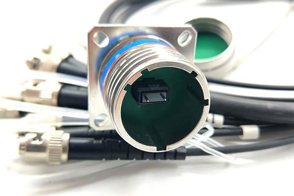 Fiber Optik Konnektörler